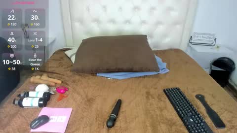 Snapshot of rouse_sexy_hotxx77 chatting on October 19, 2025, 7:09 am rouse_sexy_hotxx77 online show from October 19, 2025, 7:09 am