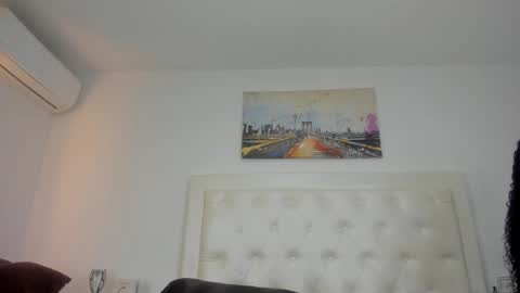 rouse_sexy_hotxx77 online show from January 7, 2026, 7:05 pm