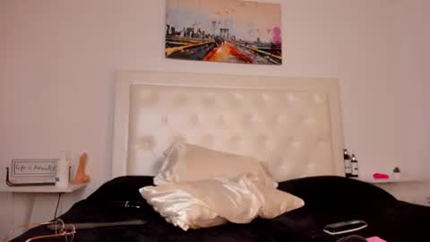 Snapshot of rouse_sexy_hotxx77 chatting on June 14, 2026, 4:09 pm rouse_sexy_hotxx77 online show from June 14, 2026, 4:09 pm