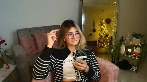 Rousee online show from January 14, 2026, 12:38 am