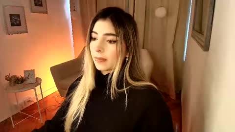 Snapshot of rousee_v chatting on February 18, 2026, 2:02 pm Rousee online show from February 18, 2026, 2:02 pm