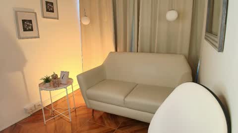 Snapshot of rousee_v chatting on March 10, 2026, 1:38 pm Rousee online show from March 10, 2026, 1:38 pm