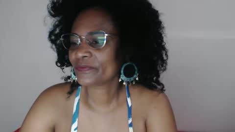 luxa online show from December 7, 2024, 12:24 pm