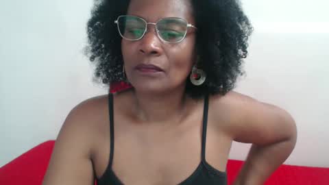 luxa online show from December 10, 2024, 7:32 pm