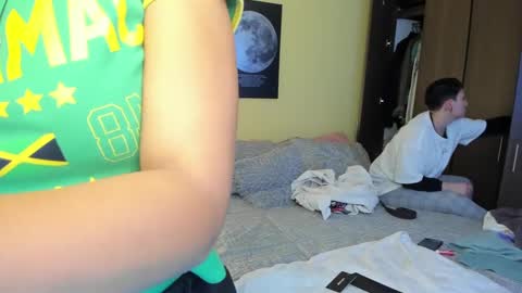 Rouss marie henao  online show from December 6, 2024, 12:56 am