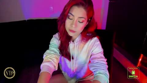 Snapshot of rouxeee chatting on October 2, 2025, 3:35 am    online show from October 2, 2025, 3:35 am