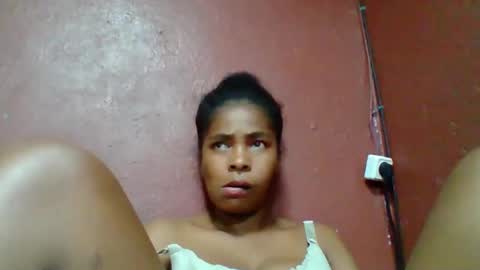 Snapshot of rovaelyah chatting on March 6, 2026, 5:42 pm rovaelyah online show from March 6, 2026, 5:42 pm