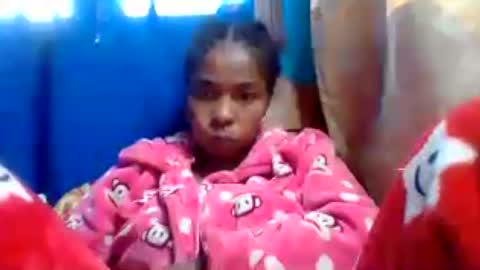 rovaelyah online show from July 4, 2026, 4:51 am