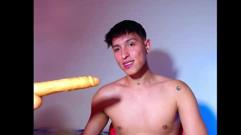 Snapshot of rowanboy23 chatting on June 4, 2026, 9:32 pm rowanboy23 online show from June 4, 2026, 9:32 pm