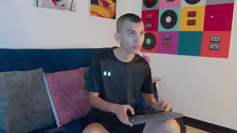 Rowan online show from October 18, 2025, 1:01 pm