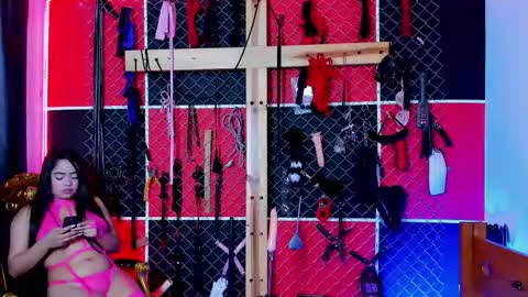 roxana_bdsm online show from September 9, 2025, 7:24 pm