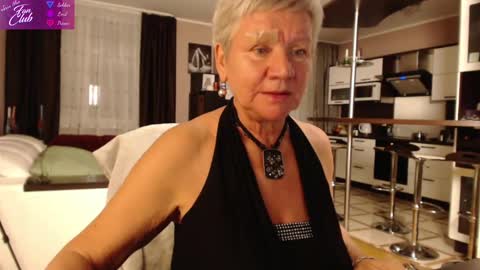 Roxana online show from December 13, 2024, 3:00 pm