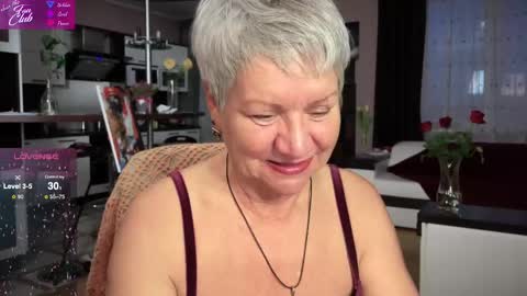 Roxana online show from February 14, 2025, 3:26 pm