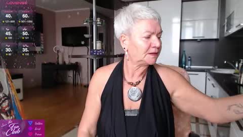 Roxana online show from September 10, 2025, 10:59 am
