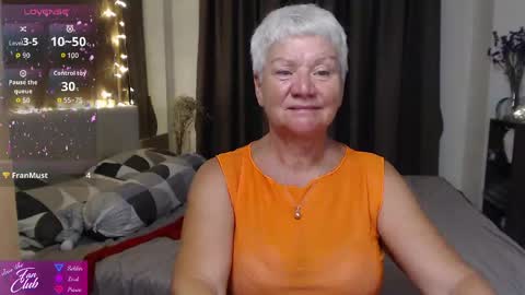 Snapshot of roxana_brooks chatting on May 26, 2026, 11:50 am Roxana online show from May 26, 2026, 11:50 am