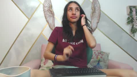   online show from January 3, 2025, 7:39 pm