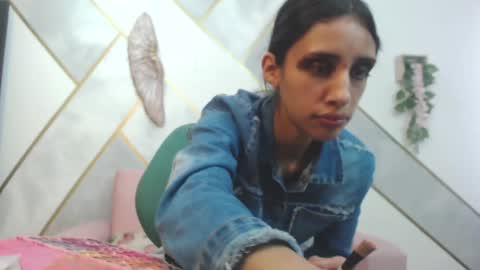   online show from January 9, 2025, 7:50 pm