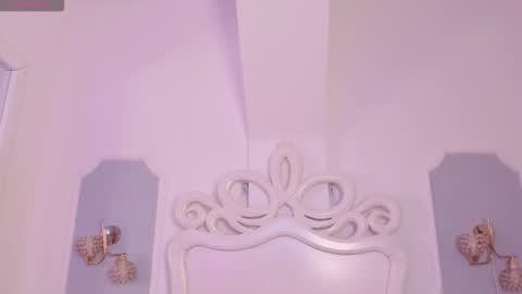 roxana_scott1 online show from February 17, 2026, 3:36 am