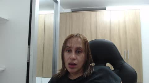 Roxana online show from January 12, 2025, 2:14 am