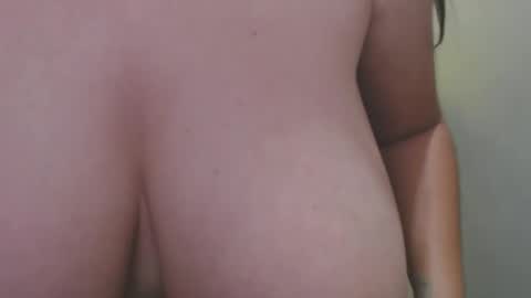 roxxy online show from June 8, 2026, 9:20 am
