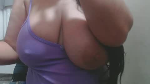 roxxy online show from June 18, 2026, 10:52 am