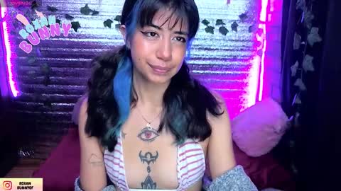 roxxy online show from March 16, 2026, 5:35 am