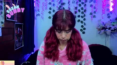 roxxy online show from May 4, 2026, 8:32 am