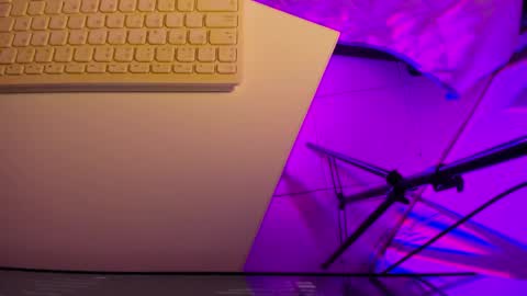 Roxane online show from March 24, 2026, 6:40 am