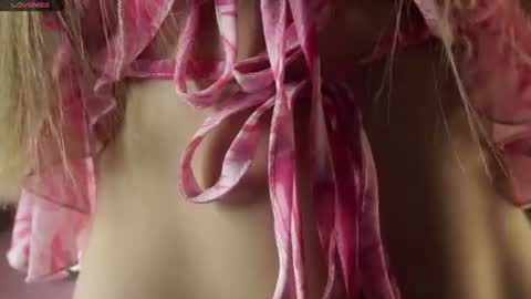 Anna Lokiss online show from June 19, 2026, 12:09 pm