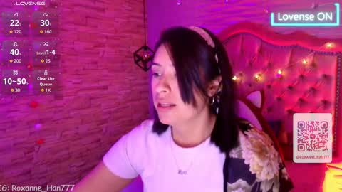 roxanne_han online show from February 21, 2026, 11:33 am