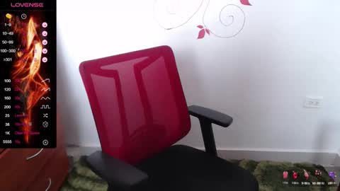 Roxanne Summers online show from September 25, 2025, 2:21 pm