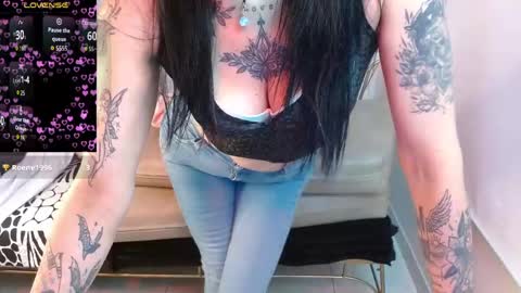 Roxanne online show from May 11, 2026, 8:50 pm