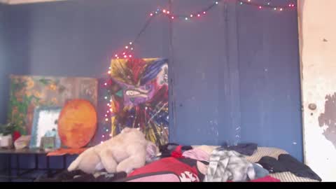 Snapshot of roxanneroulette chatting on January 2, 2025, 8:57 pm Silver online show from January 2, 2025, 8:57 pm