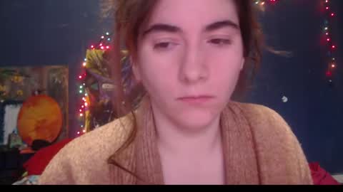 Snapshot of roxanneroulette chatting on January 4, 2025, 2:35 pm Silver online show from January 4, 2025, 2:35 pm