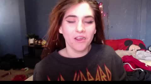 Snapshot of roxanneroulette chatting on January 8, 2025, 7:45 pm Silver online show from January 8, 2025, 7:45 pm