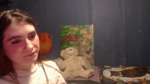Snapshot of roxanneroulette chatting on January 15, 2025, 2:27 am Silver online show from January 15, 2025, 2:27 am