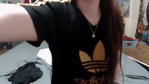Snapshot of roxanneroulette chatting on February 2, 2025, 5:53 am Silver online show from February 2, 2025, 5:53 am