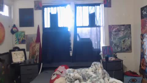 Snapshot of roxanneroulette chatting on February 2, 2025, 2:24 pm Silver online show from February 2, 2025, 2:24 pm