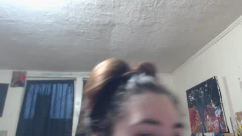 Snapshot of roxanneroulette chatting on February 6, 2025, 12:59 pm Silver online show from February 6, 2025, 12:59 pm