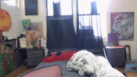 Snapshot of roxanneroulette chatting on February 7, 2025, 4:46 pm Silver online show from February 7, 2025, 4:46 pm