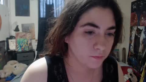 Snapshot of roxanneroulette chatting on February 11, 2025, 11:12 pm Silver online show from February 11, 2025, 11:12 pm