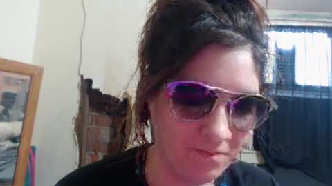 Snapshot of roxanneroulette chatting on March 7, 2025, 5:38 pm Silver online show from March 7, 2025, 5:38 pm