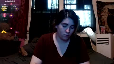 Snapshot of roxanneroulette chatting on July 6, 2026, 3:03 pm Silver online show from July 6, 2026, 3:03 pm