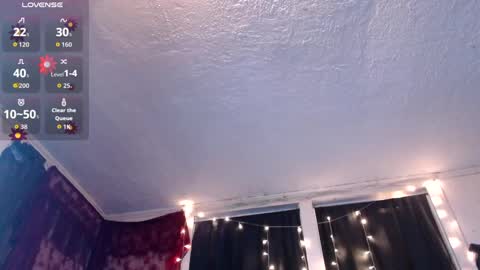Snapshot of roxanneroulette chatting on July 11, 2026, 2:58 am Silver online show from July 11, 2026, 2:58 am