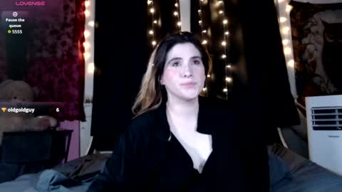 Snapshot of roxanneroulette chatting on July 30, 2026, 1:59 am Silver online show from July 30, 2026, 1:59 am