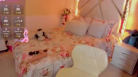 Snapshot of roxannkanneth_ chatting on March 6, 2025, 2:51 am roxannkanneth_ online show from March 6, 2025, 2:51 am