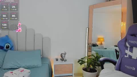  R O X I E  online show from March 5, 2026, 2:29 am