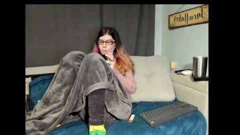 roxihazeleyes online show from January 15, 2025, 6:33 am