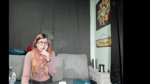 Snapshot of roxihazeleyes chatting on October 16, 2025, 5:58 pm roxihazeleyes online show from October 16, 2025, 5:58 pm