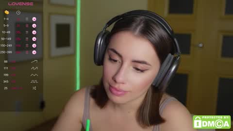 roxxxete online show from September 12, 2025, 2:39 pm